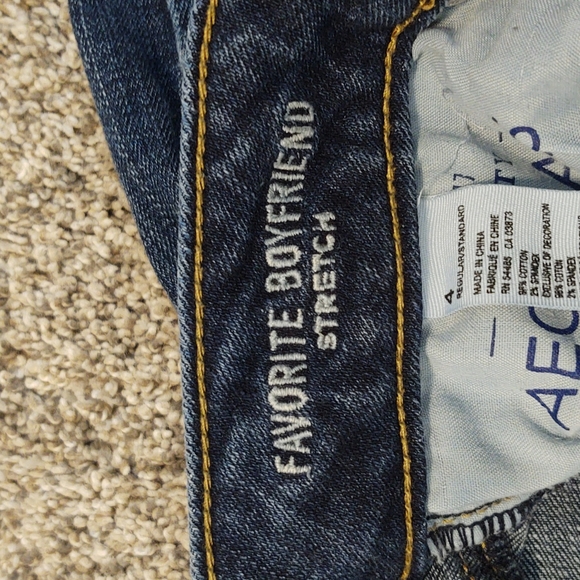 American Eagle Favorite Boyfriend Women's Boot Cut Jeans Size 4 Regular - Picture 7 of 8